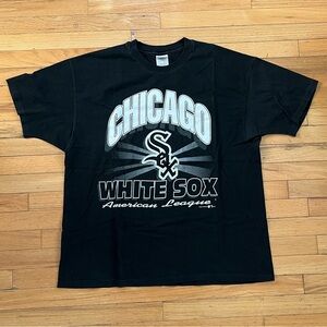VTG 90s Chicago White Sox Black T-Shirt Single Stitch Logo Spellout Graphic USA